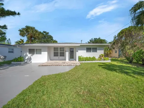 1721 N 16th Court Hollywood FL 33020