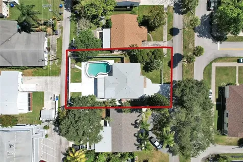 1721 N 16th Court Hollywood FL 33020