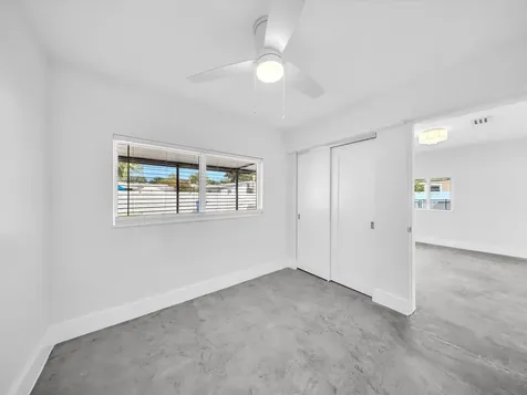 1721 N 16th Court Hollywood FL 33020