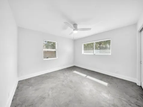 1721 N 16th Court Hollywood FL 33020