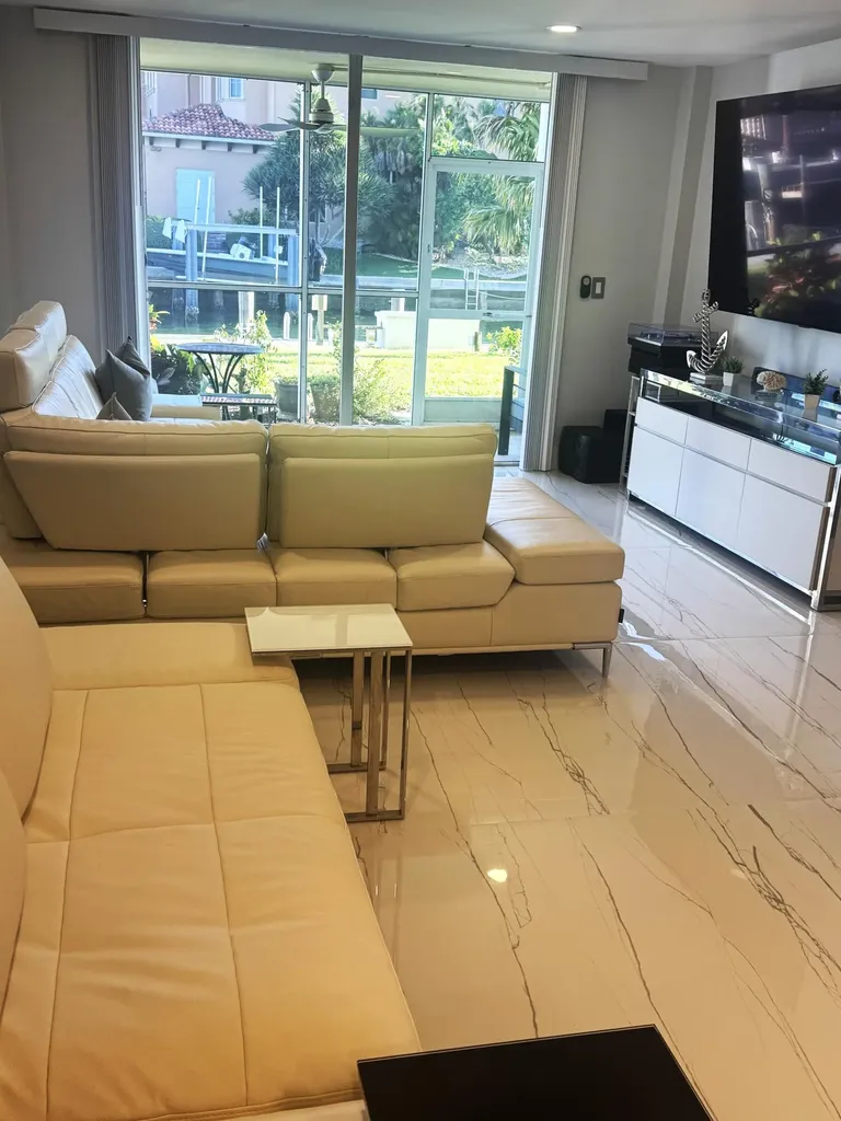 105 Paradise Harbour Boulevard North Palm Beach FL 33408