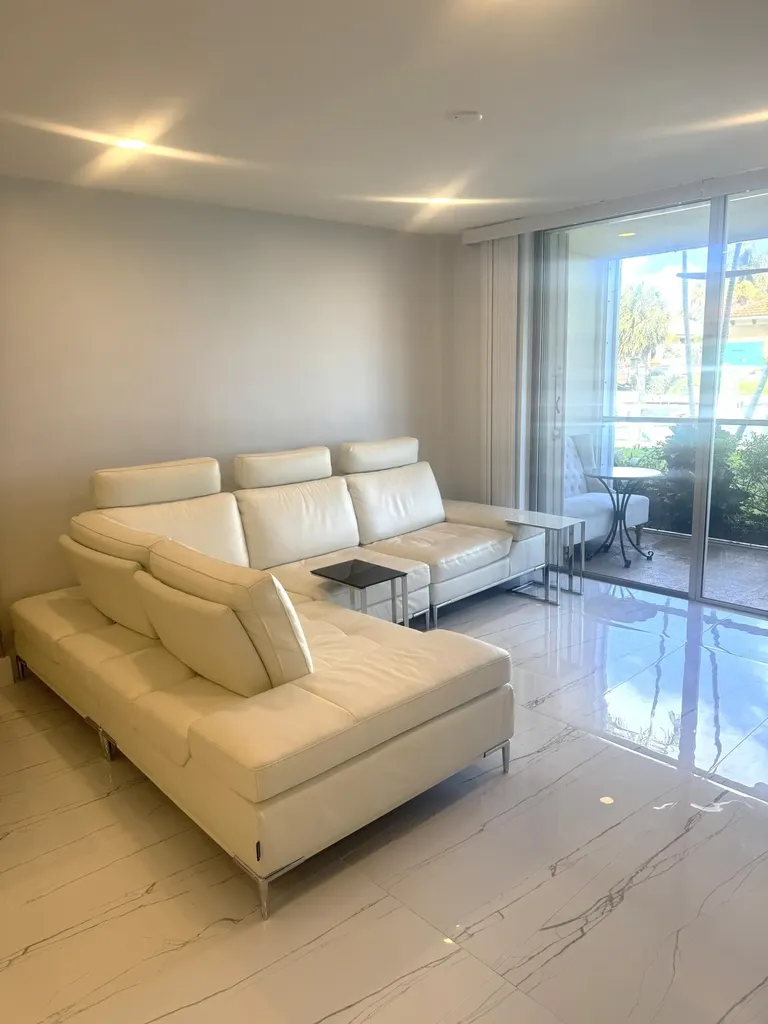 105 Paradise Harbour Boulevard North Palm Beach FL 33408