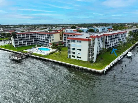 105 Paradise Harbour Boulevard North Palm Beach FL 33408