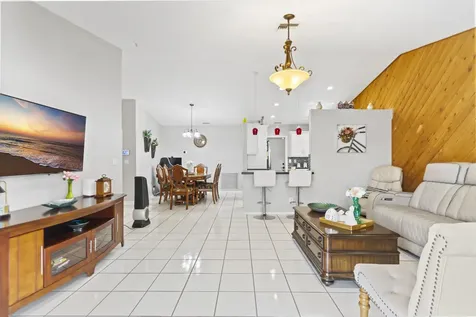 8620 NW 48th Street Lauderhill FL 33351