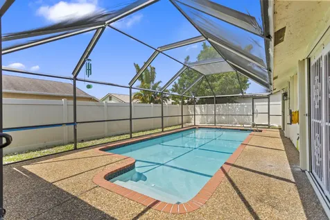 8620 NW 48th Street Lauderhill FL 33351