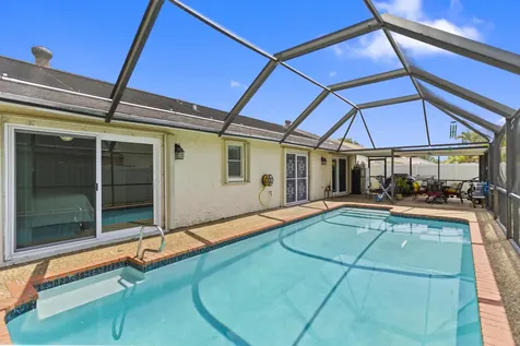 8620 NW 48th Street Lauderhill FL 33351