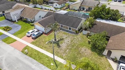 8620 NW 48th Street Lauderhill FL 33351