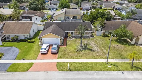 8620 NW 48th Street Lauderhill FL 33351
