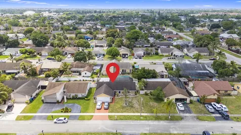 8620 NW 48th Street Lauderhill FL 33351