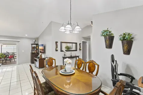 8620 NW 48th Street Lauderhill FL 33351