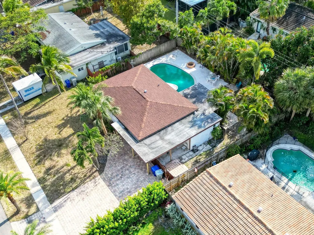 1101 SW 1st Avenue Pompano Beach FL 33060