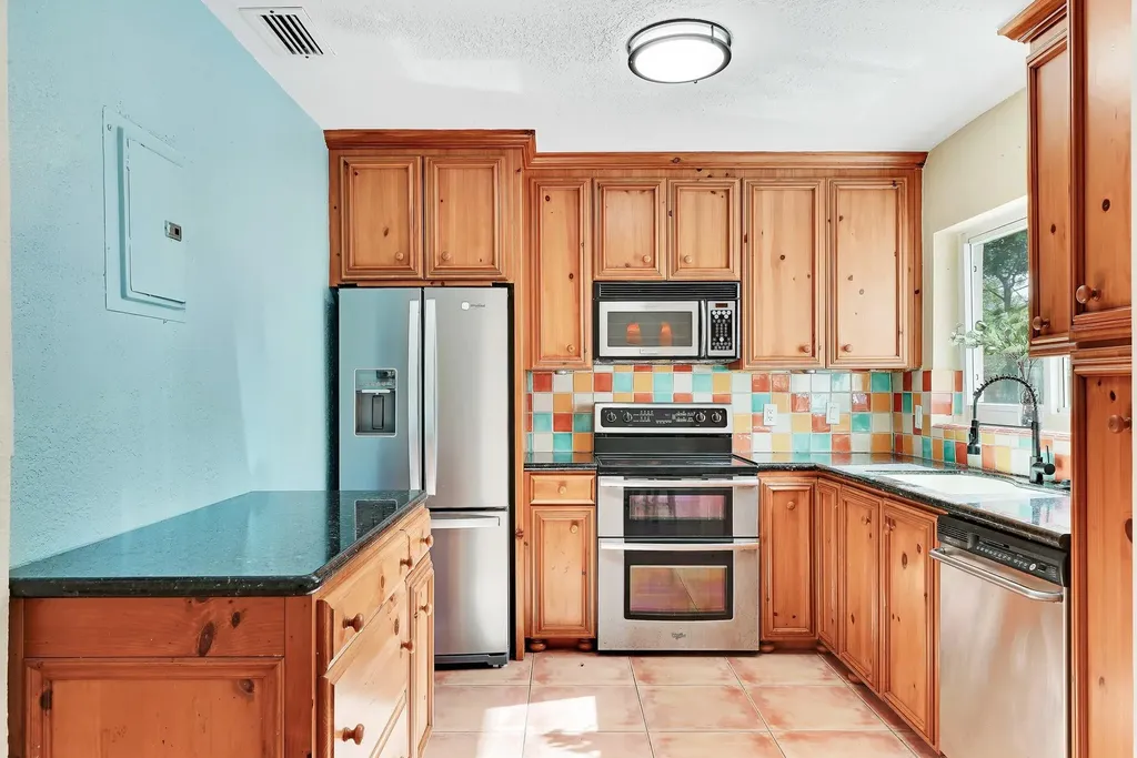 1101 SW 1st Avenue Pompano Beach FL 33060