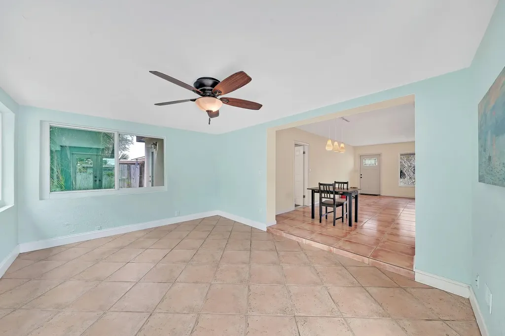 1101 SW 1st Avenue Pompano Beach FL 33060