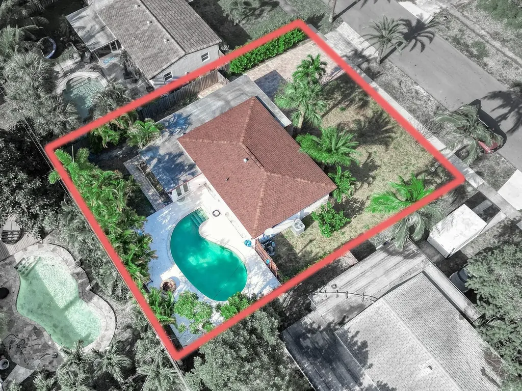 1101 SW 1st Avenue Pompano Beach FL 33060