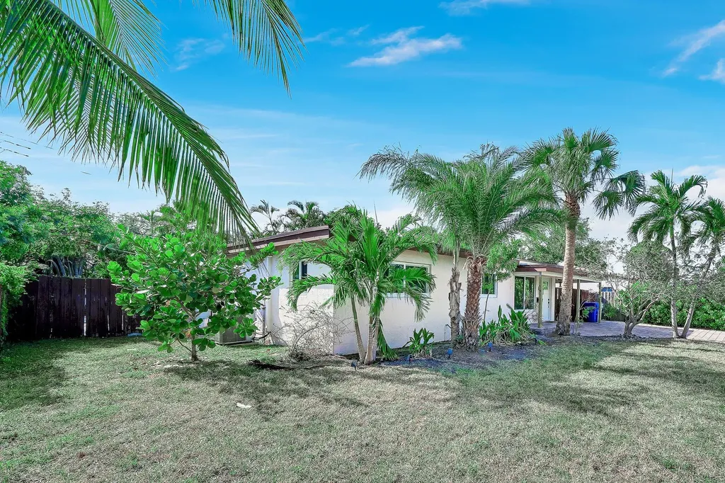 1101 SW 1st Avenue Pompano Beach FL 33060
