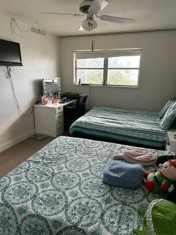 1380 NW 43 Terrace Lauderhill FL 33313