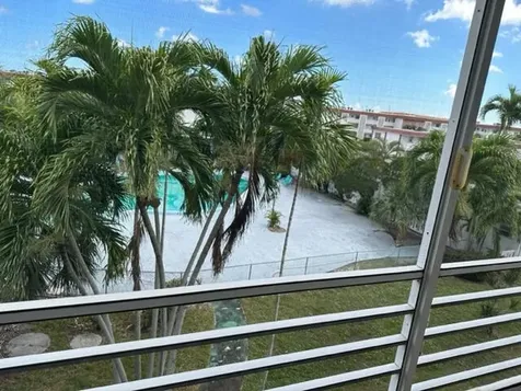 1380 NW 43 Terrace Lauderhill FL 33313