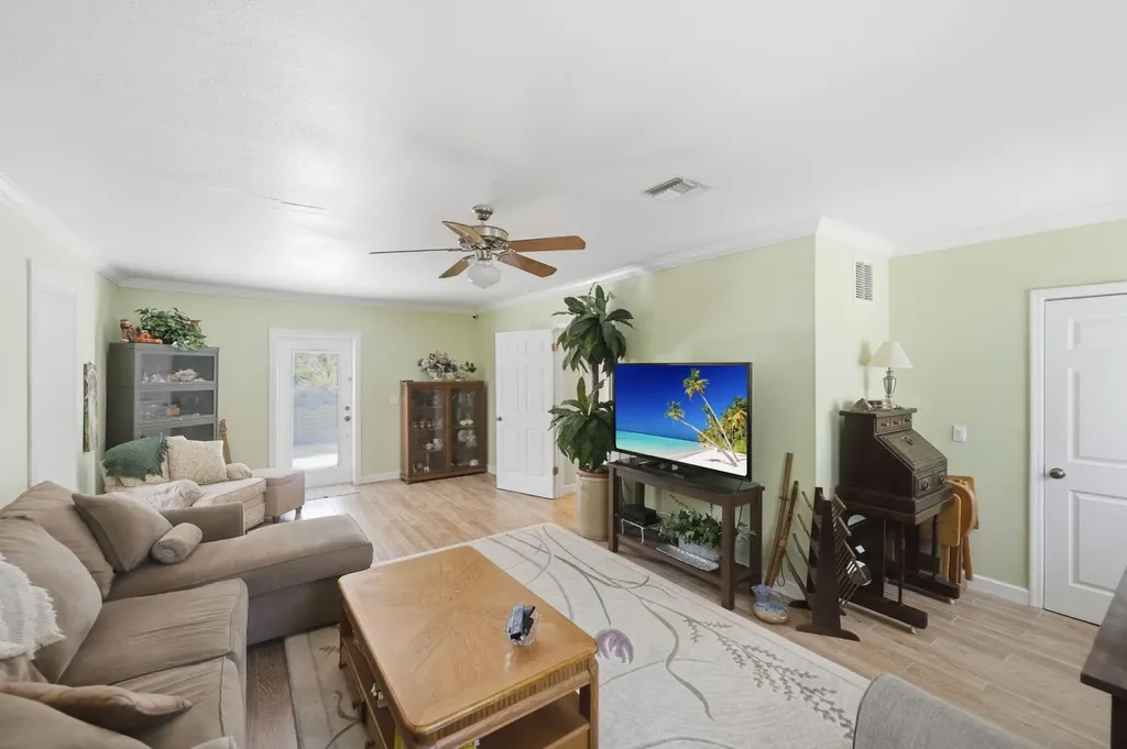 108 Carlisle Lane Port St Lucie FL 34952