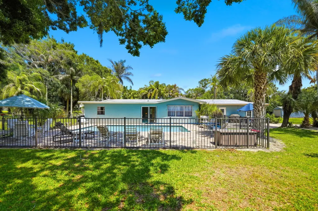 108 Carlisle Lane Port St Lucie FL 34952