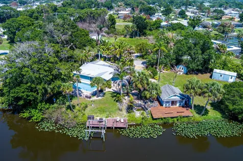 108 Carlisle Lane Port St Lucie FL 34952