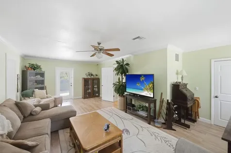 108 Carlisle Lane Port St Lucie FL 34952