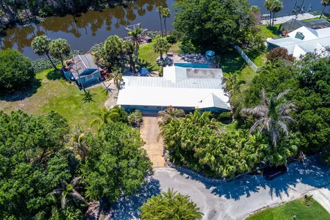 108 Carlisle Lane Port St Lucie FL 34952