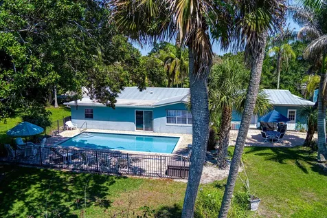 108 Carlisle Lane Port St Lucie FL 34952
