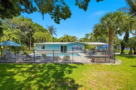 108 Carlisle Lane Port St Lucie FL 34952