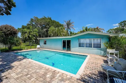 108 Carlisle Lane Port St Lucie FL 34952