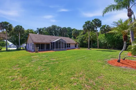 1960 SE 9th Avenue Okeechobee FL 34974
