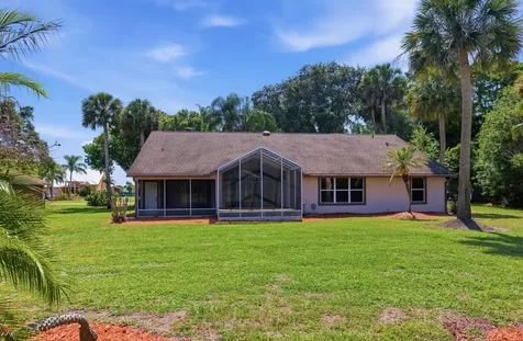 1960 SE 9th Avenue Okeechobee FL 34974