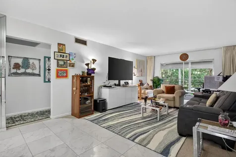 3002 Portofino Isle Coconut Creek FL 33066