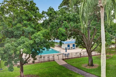 3002 Portofino Isle Coconut Creek FL 33066