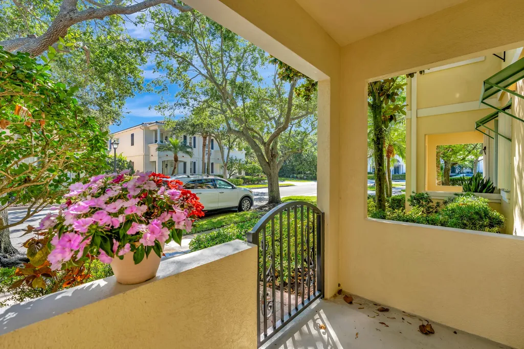 216 Barcelona Drive Jupiter FL 33458