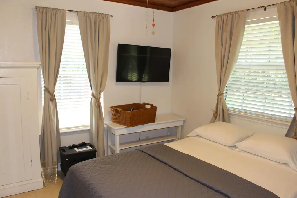 225 Gulfstream Boulevard Boynton Beach FL 33435