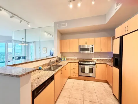 804 E Windward Way Lantana FL 33462