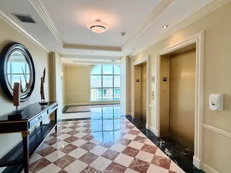 804 E Windward Way Lantana FL 33462