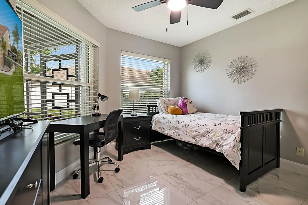 7852 Lake Champlain Court Delray Beach FL 33446