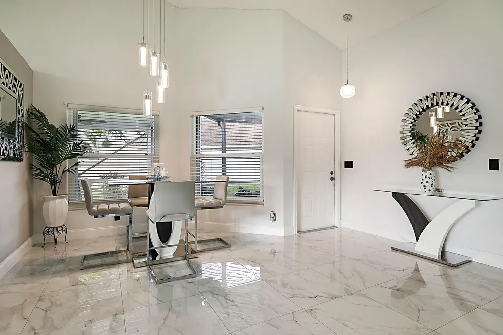 7852 Lake Champlain Court Delray Beach FL 33446