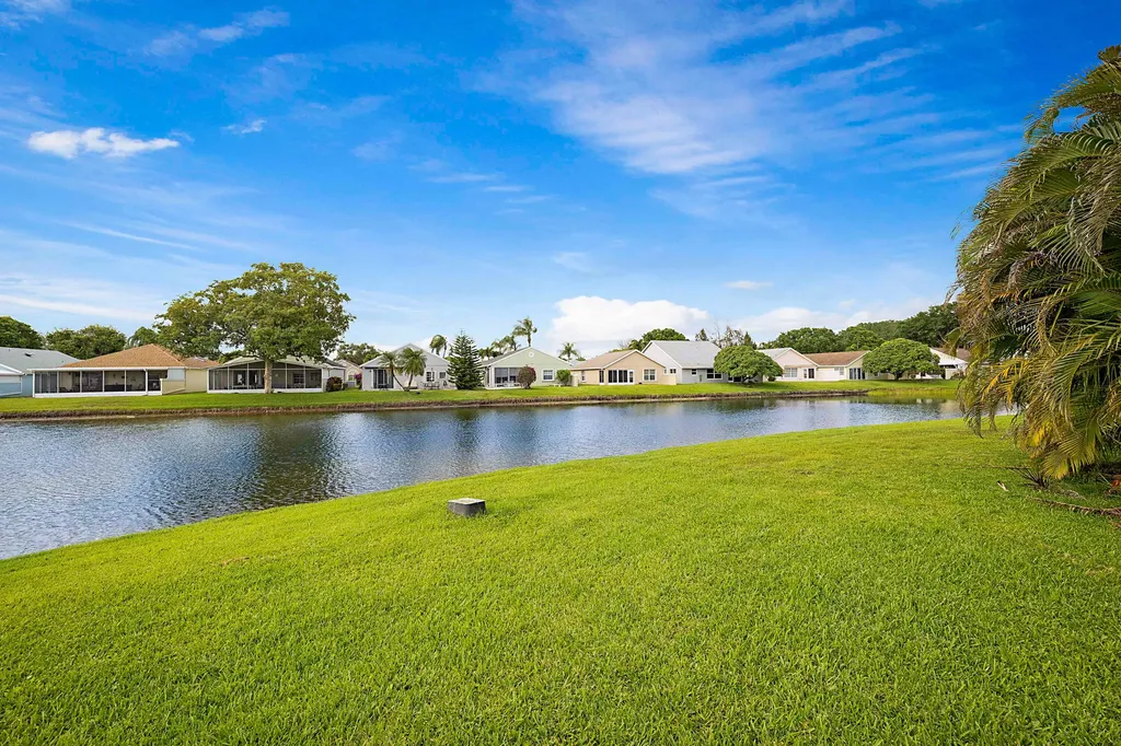 7852 Lake Champlain Court Delray Beach FL 33446