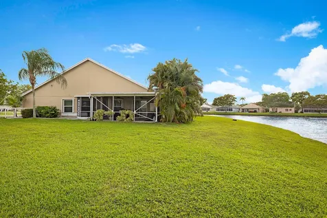 7852 Lake Champlain Court Delray Beach FL 33446