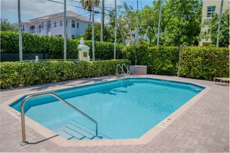 2660 NE 8th Avenue Wilton Manors FL 33334