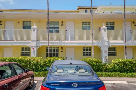 2660 NE 8th Avenue Wilton Manors FL 33334