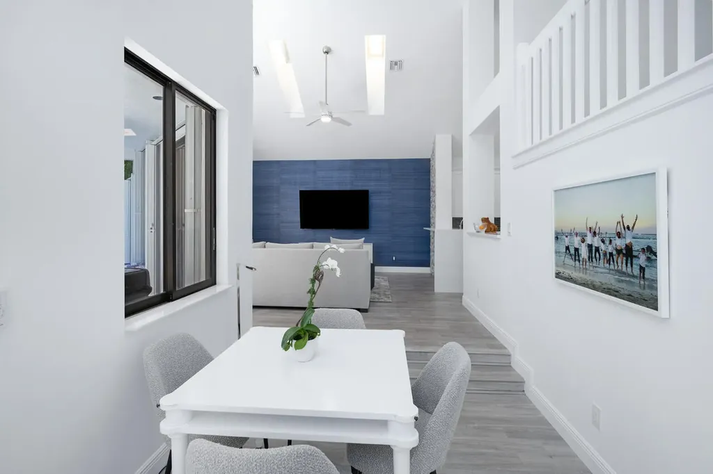 5809 NW 21st Way Boca Raton FL 33496
