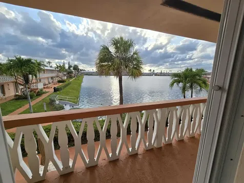 1000 SW 10th Avenue SW Hallandale Beach FL 33009