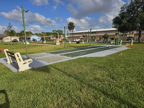 1000 SW 10th Avenue SW Hallandale Beach FL 33009