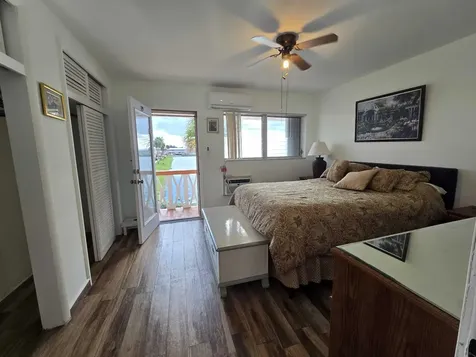 1000 SW 10th Avenue SW Hallandale Beach FL 33009
