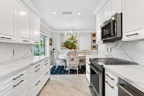 17 Villa Lane Boynton Beach FL 33436