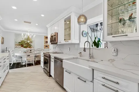 17 Villa Lane Boynton Beach FL 33436