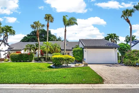 17 Villa Lane Boynton Beach FL 33436